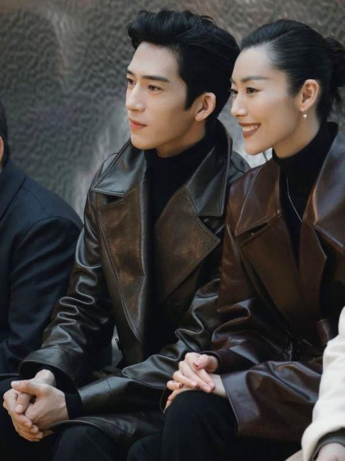 Tỉnh Bách Nhiên và Lưu Văn.