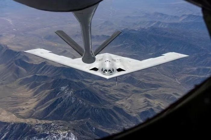 Máy bay ném bom chiến lược thế hệ mới B-21 Raider của Không quân Mỹ. Ảnh: QQnews.