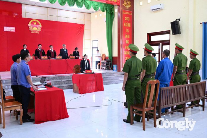 Một phiên tòa xét xử của TAND tỉnh Tây Ninh.