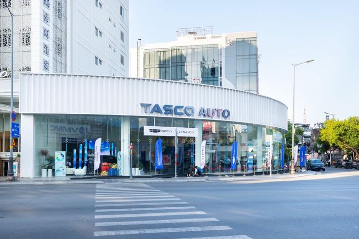 Hiện Tasco Auto đang kinh doanh 14 thương hiệu xe với hệ thống hơn 150 showroom trên toàn quốc và 80 xưởng dịch vụ Carpla Services. Ảnh: DNCC