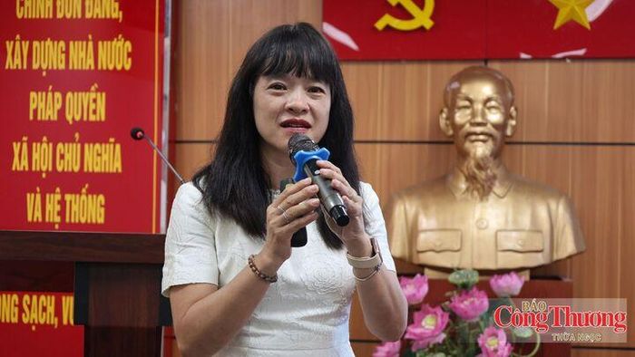 PGS. TS. Hồ Thị Thu Hòa, Quyền Trưởng Khoa Kỹ thuật và Quản lý công nghiệp, Trường Đại học Quốc tế - Đại học Quốc gia TP. Hồ Chí Minh đề xuất TP. Hồ Chí Minh xây dựng mô hình FTZ đa cực, liên thông với các trung tâm logistics, cảng biển và khu sản xuất.