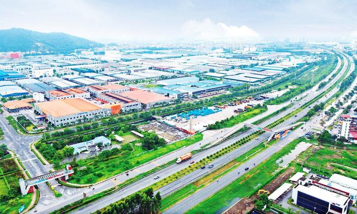  Khu công nghiệp Vân Trung. Ảnh: Quốc Trường. 
