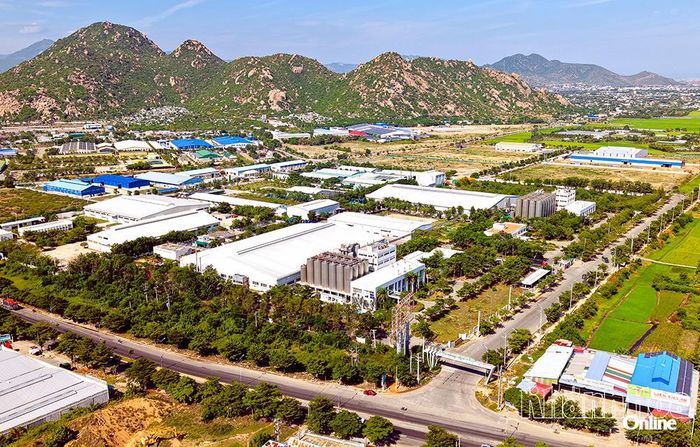 Một góc Khu Công nghiệp Thành Hải.