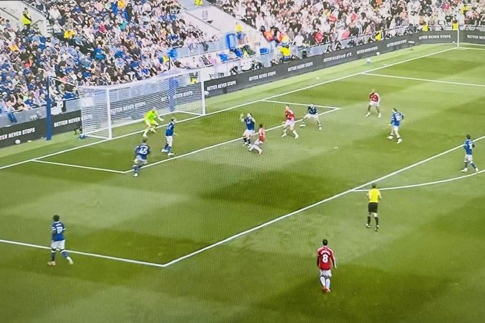 Trận đấu vòng 3 giữa Man United (áo đỏ) - Everton