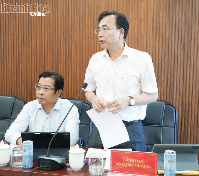 Lãnh đạo Sở Công Thương phát biểu ý kiến tại buổi làm việc.