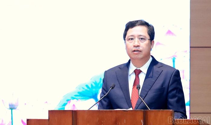 Bí thư Tỉnh ủy Dương Quốc Huy phát biểu tại hội nghị.