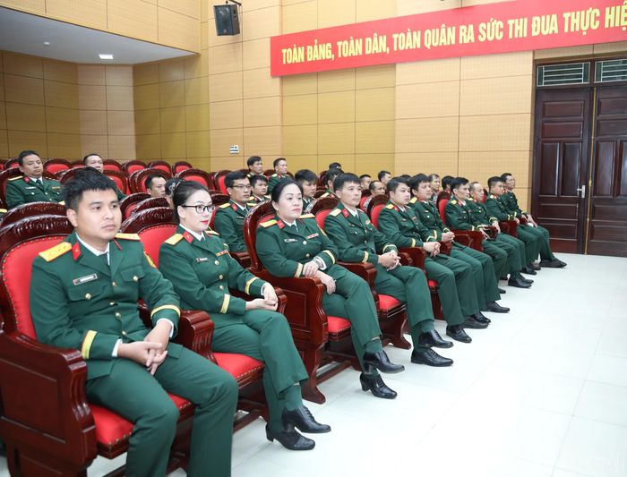 Các đại biểu dự hội nghị.