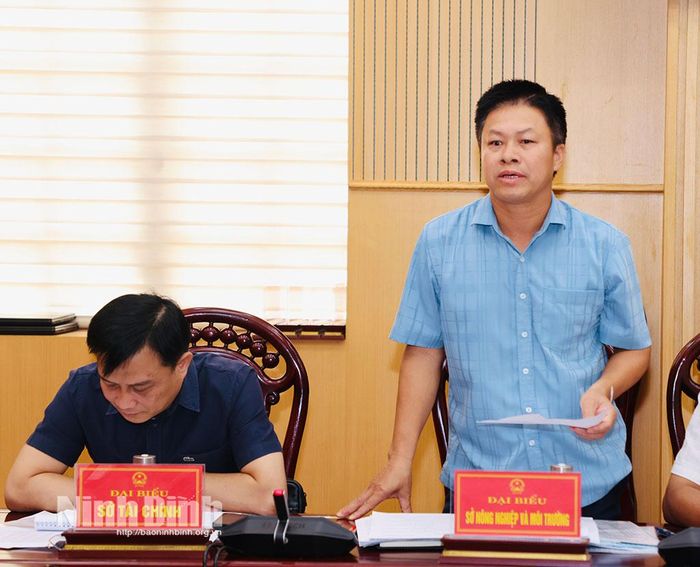 Lãnh đạo Sở Nông nghiệp và Môi trường phát biểu tại hội nghị.