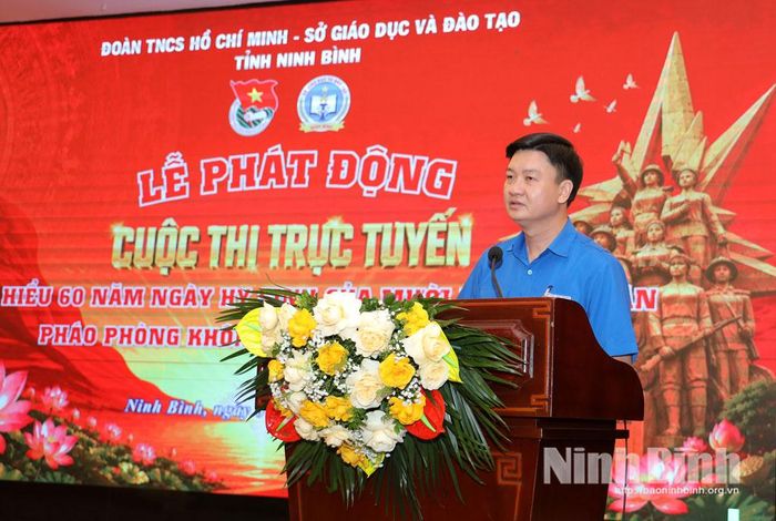 Đồng chí Trần Ngọc Nam, Tỉnh ủy viên, Phó Chủ tịch Ủy ban MTTQ Việt Nam tỉnh, Bí thư Tỉnh đoàn phát biểu phát động cuộc thi.