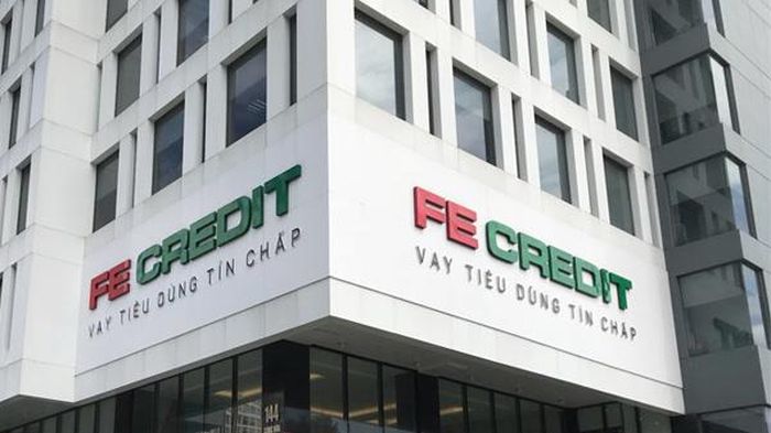 FE CREDIT bị phạt 900 triệu đồng.