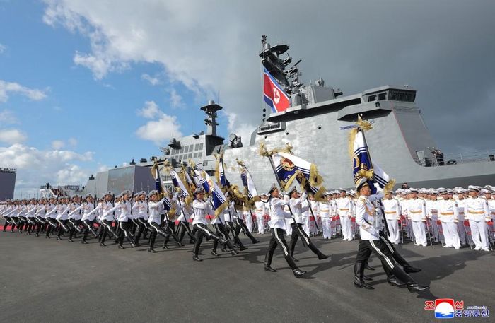 Tàu khu trục Kang Kon tại cảng Wonsan, ngày 6/9. Ảnh: KCNA