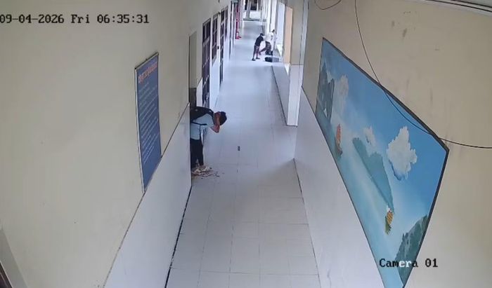 Camera an ninh ghi lại diễn biến vụ việc.