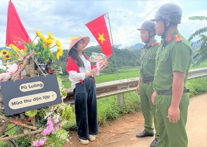 Tại địa bàn phát triển du lịch, bảo đảm an ninh, trật tự phải đi trước một bước, phải hiện diện thường xuyên và được triển khai từ những công việc cụ thể.