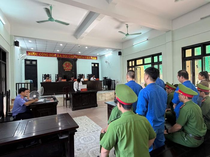 Một số bị cáo trong vụ án có nhân thân xấu.