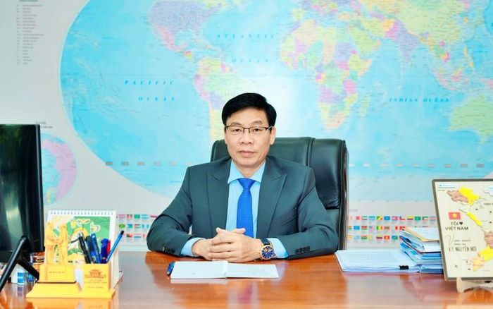 NGƯT.PGS.TS. Nguyễn Xuân Hoàn, Hiệu trưởng Trường Đại học Công Thương Thành phố Hồ Chí Minh.