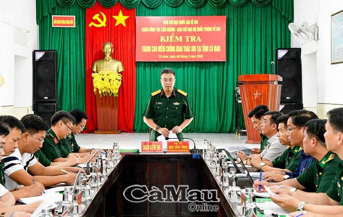 Trước khi làm việc với Ban Chỉ đạo chống khai thác IUU tỉnh Cà Mau, Đoàn công tác liên ngành của Ban Chỉ đạo Bộ Quốc phòng đã kiểm tra thực tế tại Trạm Kiểm soát Biên phòng Sông Đốc (ảnh trên) và làm việc tại Đồn Biên phòng Sông Đốc.