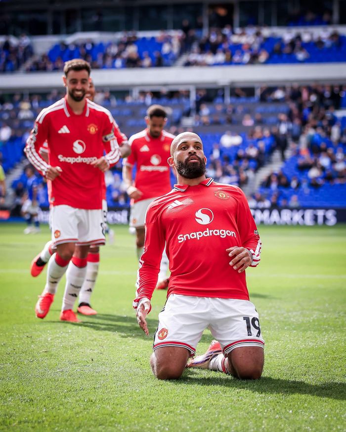 Bryan Mbeumo ghi bàn mở tỷ số cho Manchester United