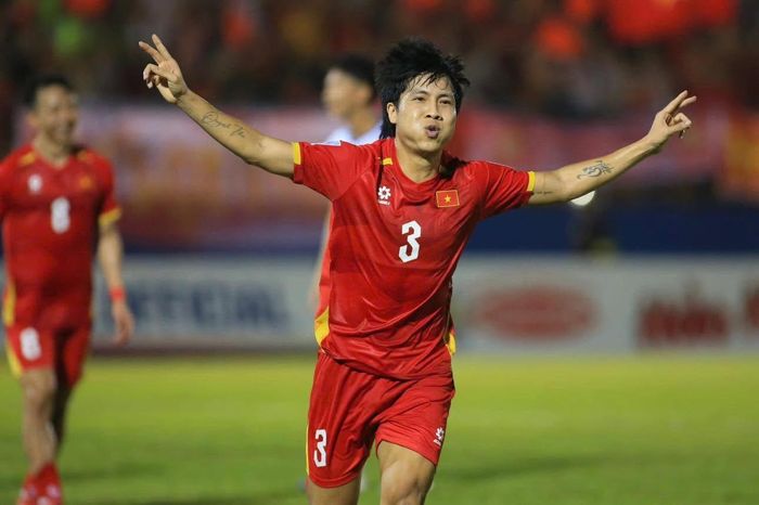 Văn Vĩ vắng mặt tại FIFA ASEAN Cup 2026 do không kịp bình phục chấn thương
