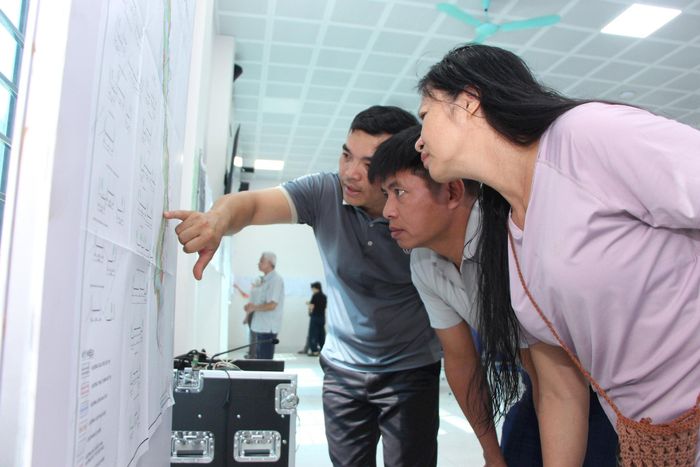 UBND phường Lĩnh Nam đã thực hiện nghiêm túc việc triển khai việc lấy ý kiến nhân dân về các quy hoạch. Ảnh: MH