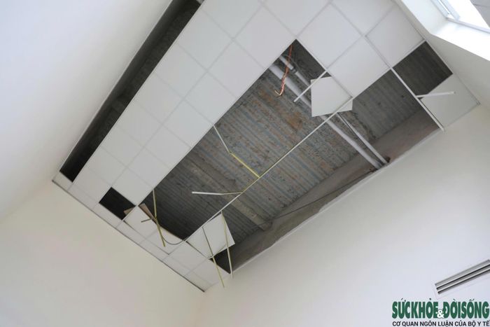 Một số hạng mục tại Trung tâm bảo tồn dân ca ví, giặm Nghệ Tĩnh có dấu hiệu xuống cấp sau thời gian dài bỏ không. (Ảnh chụp ngày 28/8). Ảnh: Song Hoàng