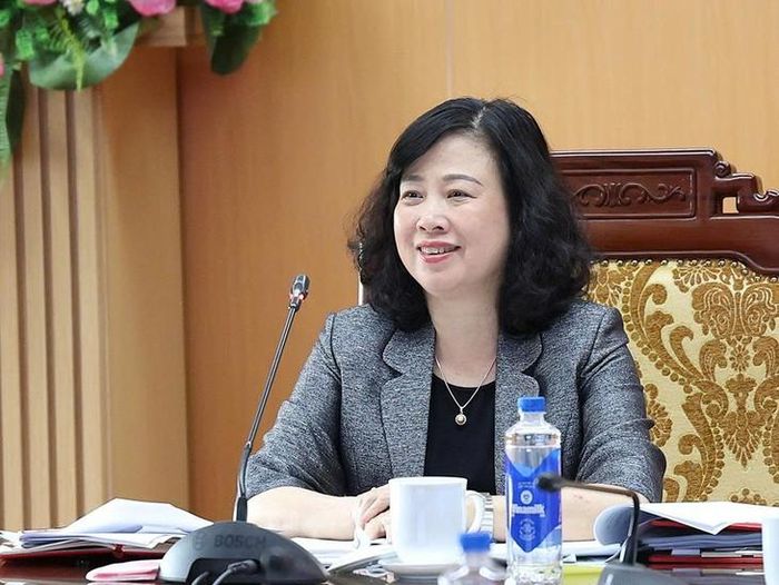 Bộ trưởng Đào Hồng Lan chủ trì cuộc họp. Ảnh: Trần Minh