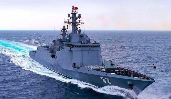 KCNA ban đầu cho biết một số phần đáy tàu bị nghiền nát. Tuy nhiên, sau quá trình kiểm tra phần dưới nước và bên trong chiến hạm, Triều Tiên tuyên bố không phát hiện lỗ thủng như thông tin sơ bộ.