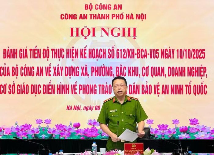 Thiếu tướng Nguyễn Hồng Ky - Phó Giám đốc CATP Hà Nội phát biểu chỉ đạo