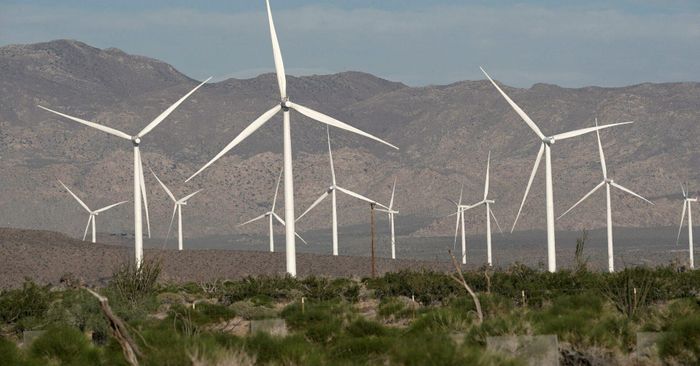  Kỹ thuật sản xuất cánh tuabin được đánh giá là rất phức tạp. Ảnh: Reuters. 