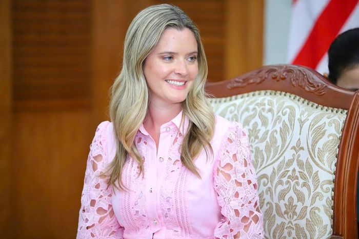 Trợ lý Ngoại trưởng Hoa Kỳ Cate Dillon