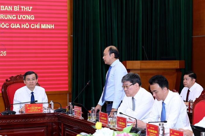 Ủy viên Ban Chấp hành Trung ương Đảng, Phó Giám đốc Thường trực Học viện Lê Hải Bình phát biểu
