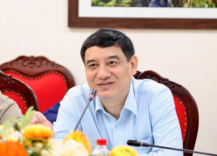 Chủ nhiệm Ủy ban Văn hóa và Xã hội của Quốc hội Nguyễn Đắc Vinh phát biểu tại buổi làm việc
