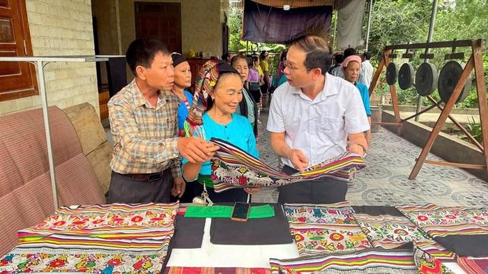 Từ một nghi lễ gắn với sinh kế nông nghiệp, "Xỏ Nặm Phạ" hôm nay trở thành không gian kết nối cộng đồng, trao truyền ký ức và khẳng định sức sống của bản sắc văn hóa