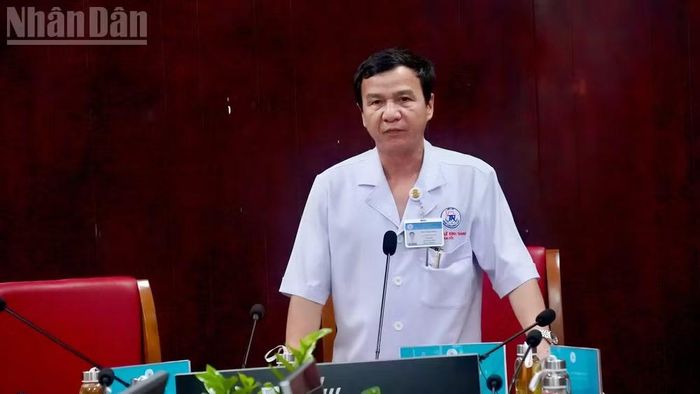 Phó Giáo sư, Tiến sĩ, bác sĩ Lê Đình Thanh, Giám đốc Bệnh viện Thống Nhất cung cấp thông tin. (Ảnh: KHANG ANH)