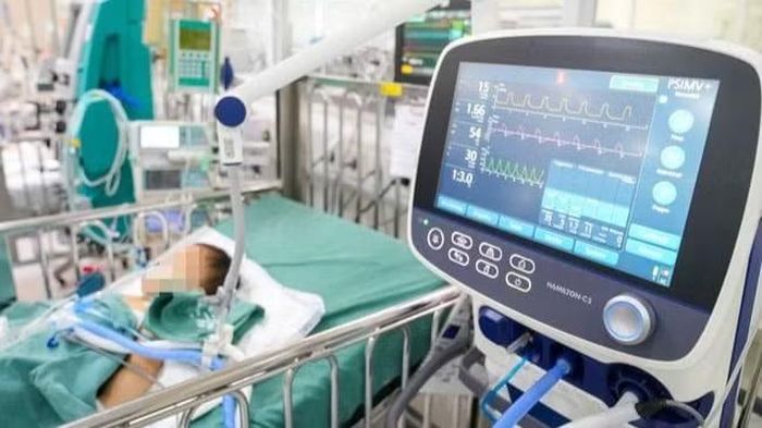 Bệnh não hoại tử cấp tính có thể diễn biến nhanh, gây tổn thương thần kinh nghiêm trọng ở trẻ. (Ảnh: Bệnh viện cung cấp)