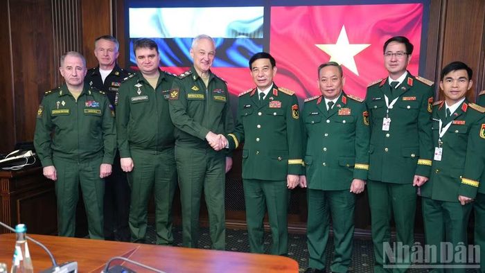 Các đại biểu tại cuộc hội kiến. (Ảnh: THU TRANG)