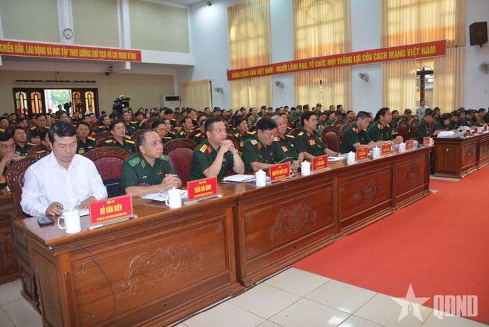 Các đại biểu tham dự khai mạc diễn tập.
