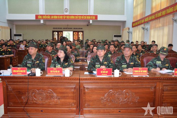Lãnh đạo tỉnh Đắk Lắk tham dự khai mạc diễn tập.