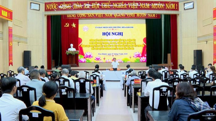 Các đại biểu dự hội nghị công bố triển khai dự án.