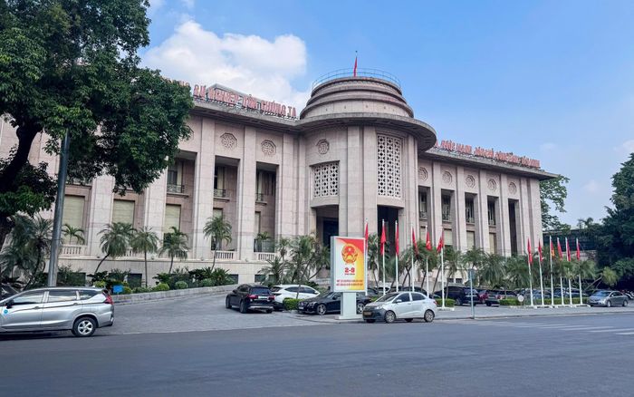  Khu vực Ngân hàng Nhà nước sẽ được chỉnh trang lại. Ảnh: TIẾN CƯỜNG 