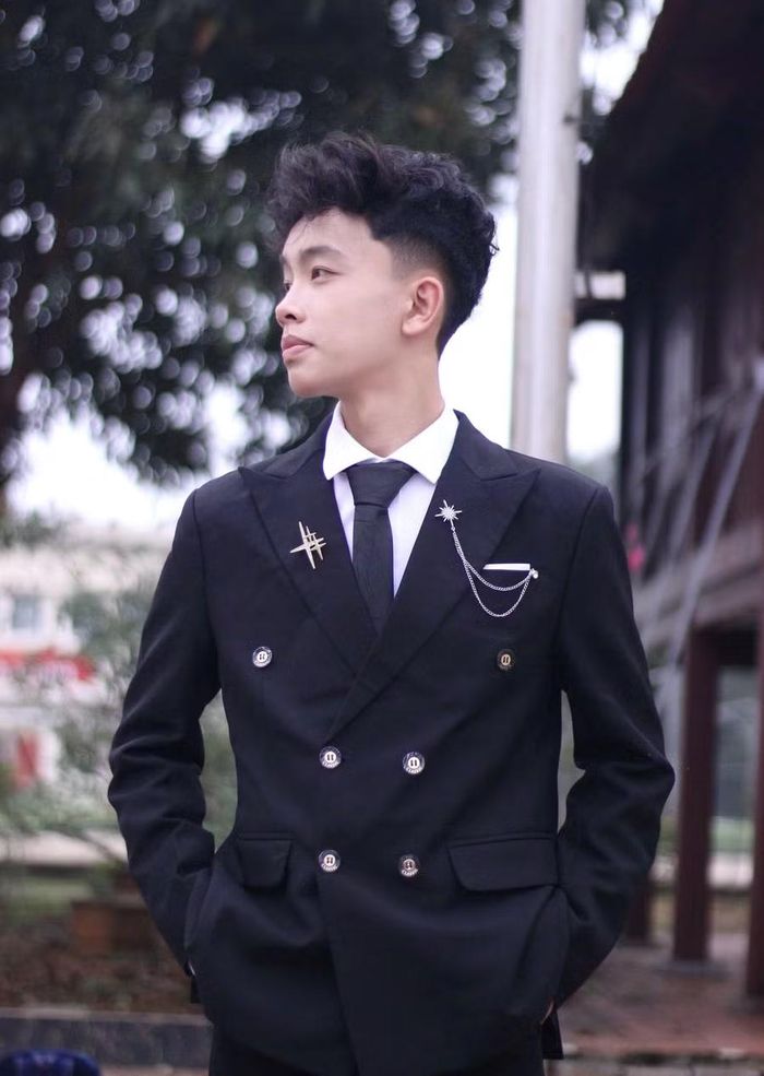 Tân sinh viên Nguyễn Tấn Tài. Ảnh: NVCC.