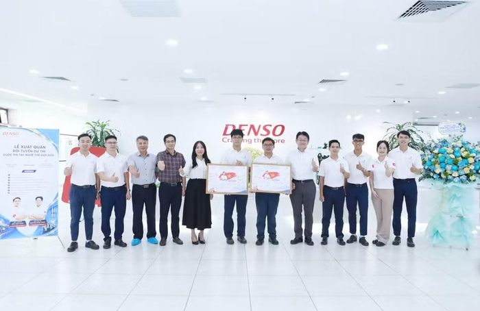 Hai thí sinh được truyền động lực thi đấu thật tốt tại đấu trường quốc tế sắp tới.