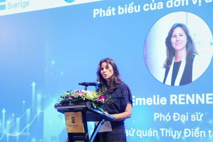 Bà Emelie Rennerfelt, Phó Đại sứ, Đại sứ quán Thụy Điển tại Việt Nam, cho rằng tuyển dụng có trách nhiệm và đảm bảo tiêu chuẩn lao động công bằng đang trở thành những yêu cầu quan trọng hơn bao giờ hết. (Ảnh: Nguyễn Nhuận)
