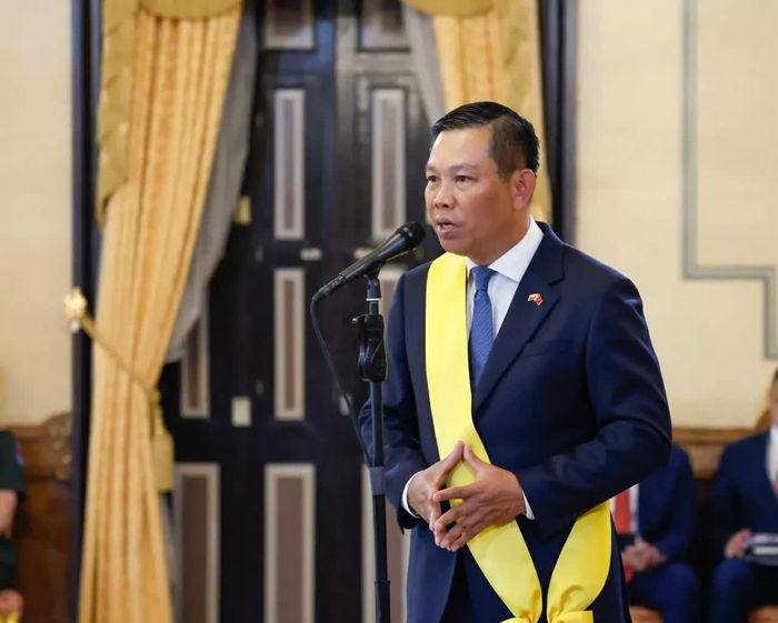 Đại sứ Việt Nam tại Venezuela Vũ Trung Mỹ chân thành cảm ơn sự hỗ trợ, giúp đỡ quý báu của Lãnh đạo Đảng, Nhà nước, Chính phủ, Bộ Ngoại giao và các cơ quan hữu quan Venezuela trong suốt thời gian công tác. (Nguồn: Đại sứ quán Việt Nam tại Venezuela)