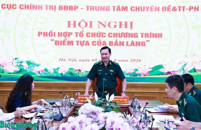 Thiếu tướng Nguyễn Xuân Toàn, Ủy viên Ban Thường vụ Đảng ủy, Chủ nhiệm Chính trị Bộ đội Biên phòng phát biểu tại hội nghị. Ảnh: Thanh Xuân