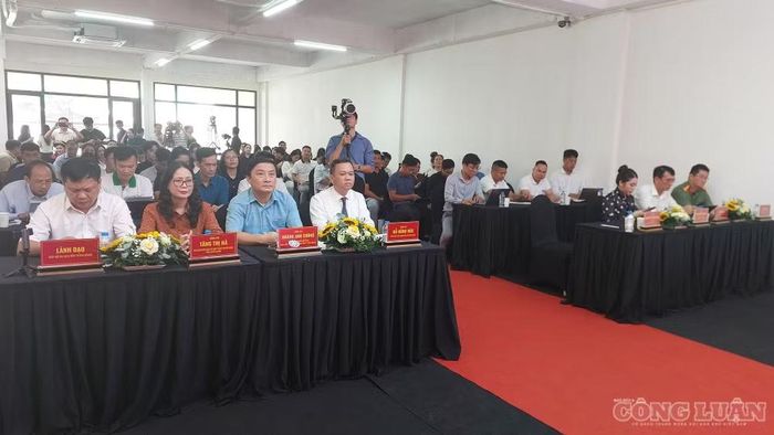 Quang cảnh buổi họp báo. Ảnh: Đào Vinh