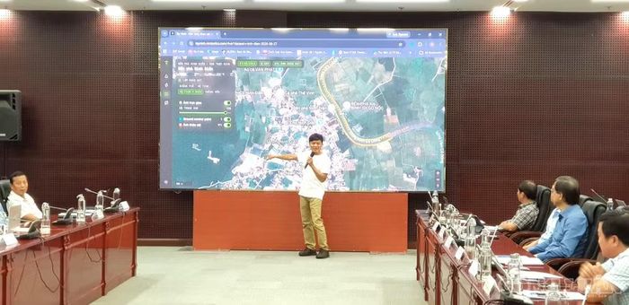 Các đại biểu trình bày tham luận tại Hội thảo. Ảnh: Thanh Hải