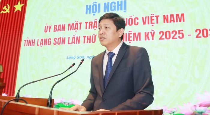 Ông Vũ Hoàng Anh, Phó Bí thư Tỉnh ủy, Chủ tịch Ủy ban MTTQ Việt Nam tỉnh Lạng Sơn phát biểu tại hội nghị - Ảnh: BLS.