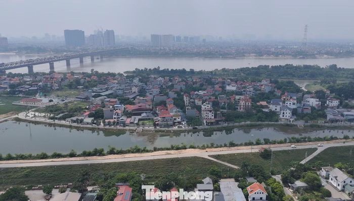 Làng Võng La hiện có hệ thống đường liên thôn, liên xã được đầu tư đồng bộ.