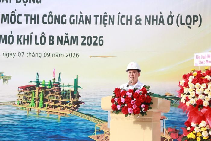Ông Nguyễn Thành Dũng – Phó Tổng Giám đốc PQPOC phát biểu chỉ đạo, động viên tập thể cán bộ, kỹ sư và người lao động tiếp tục quyết tâm hoàn thành các mục tiêu của Dự án