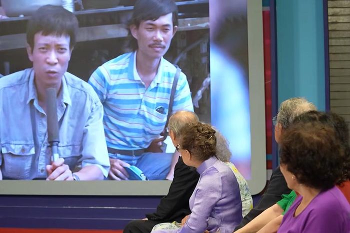 Nhà báo Lại Văn Sâm trong những thước phim cũ.